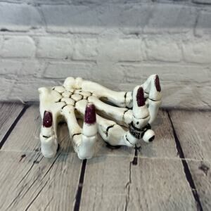 Yankee Candle Halloween Skeleton Hand Decor